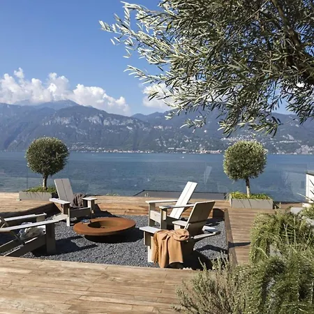 Incredibly Luxurious For 16 Guests With Pool And Jacuzzi Holiday home *